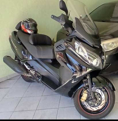 DAFRA MAXSYM 400i 